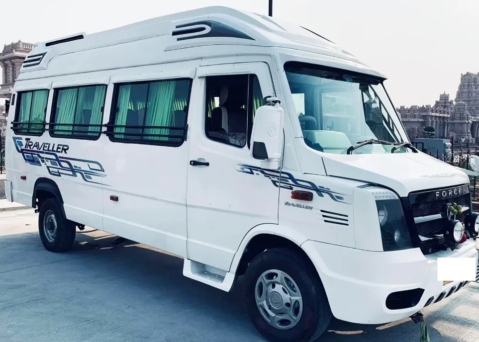 12+1 Seater Tempo Traveller